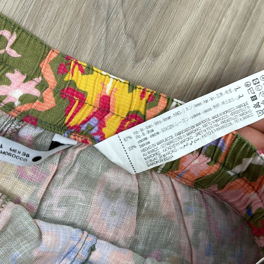 Zara Olive Green Multicolor Printed Women's Shorts - Picture 6 of 8